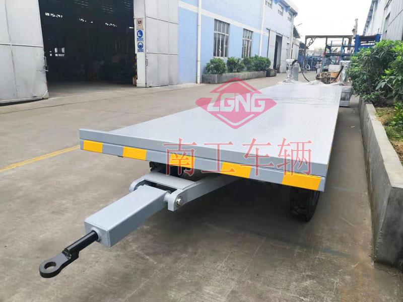 6吨云博（中国）长8点2米宽1点8米