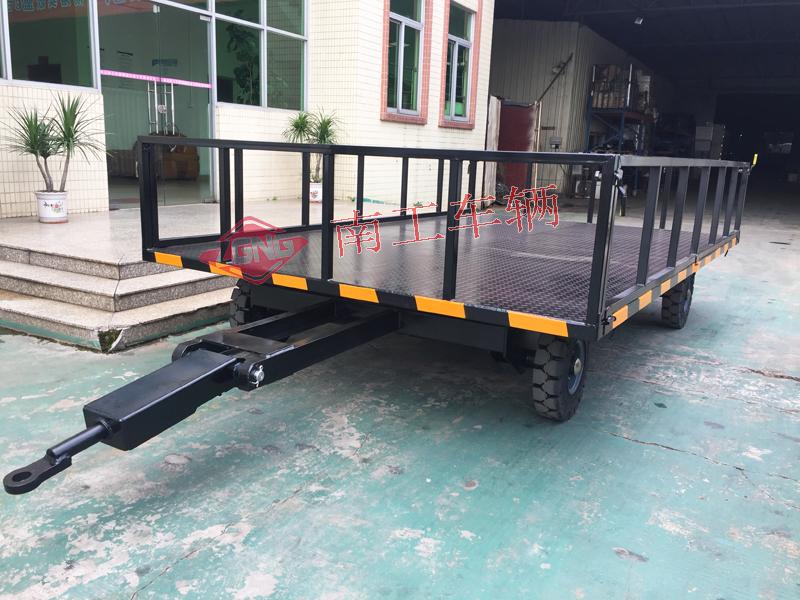 无动力叉车牵引6吨护栏型云博（中国）黑色