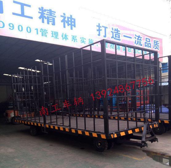 10吨2.5米高护栏型云博（中国）