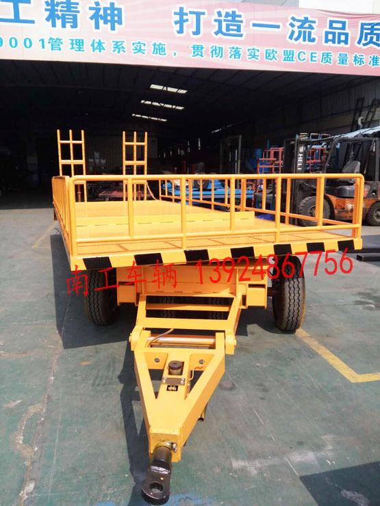 5吨带登车桥护栏型云博（中国）
