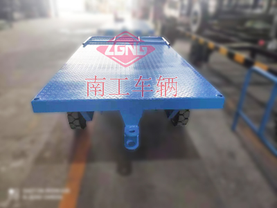 3吨云博（中国）带可拆护栏2I.jpg