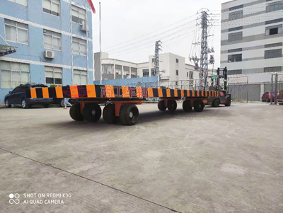 30吨重型云博（中国）带四个转盘4I.jpg