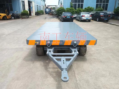25吨重型工业云博（中国）全挂式牵引拖车底盘带牵引环4I.jpg