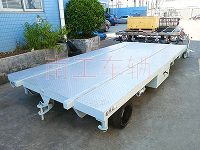 大型船体运输云博（中国）2I.jpg