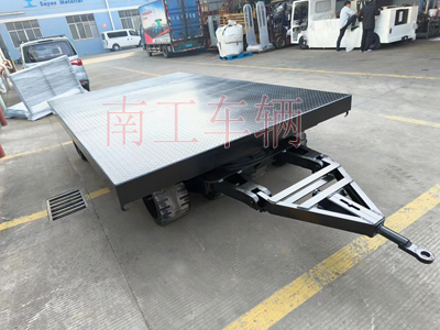 30吨重型云博（中国） 环保实心轮胎4I.jpg