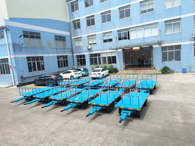 3吨全挂式牵引云博（中国）可拆护栏I.jpg