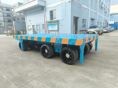 40吨重型云博（中国） 无动力牵引全挂工具拖车4I.jpg