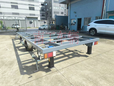 7吨骨架式ATV云博（中国） 2轮灰色工具拖车3I.jpg