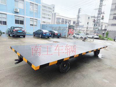6吨牵引云博（中国） 工业全挂拖车3I.jpg
