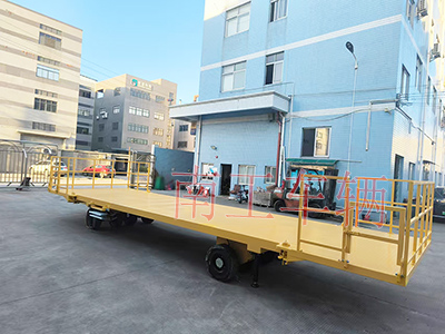 10吨云博（中国）前后带护栏型全挂车4I.jpg