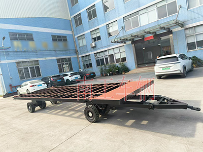 12吨骨架式云博（中国） 带角锁刹车全挂车3I.jpg
