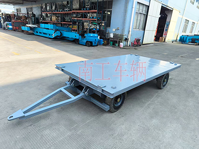 3吨小型牵引云博（中国） 全挂车4I.jpg