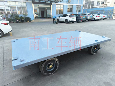 3吨小型牵引云博（中国） 全挂车2I.jpg