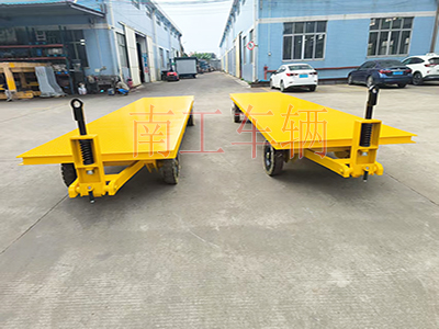 5吨云博（中国） 牵引平板全挂拖车1I.jpg
