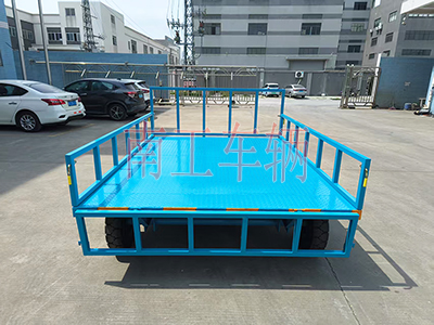 5吨下翻式护栏云博（中国） 全挂工具拖车2I.jpg